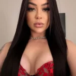 perfect-escort-Milla-UK-London-opulent