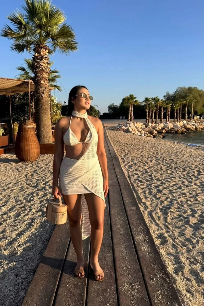 escort—Dubai-opulence